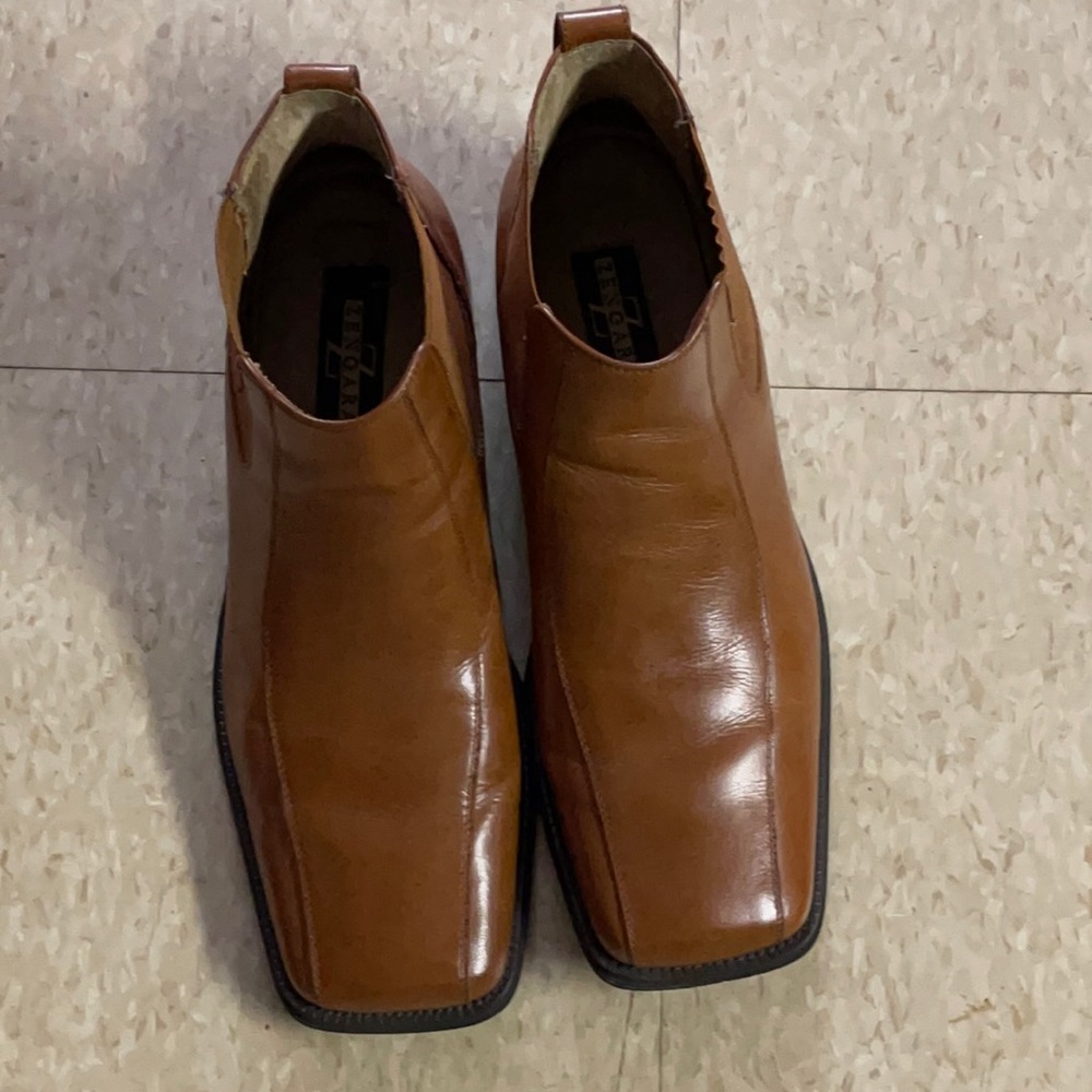 Men’s  Leather Shoes.